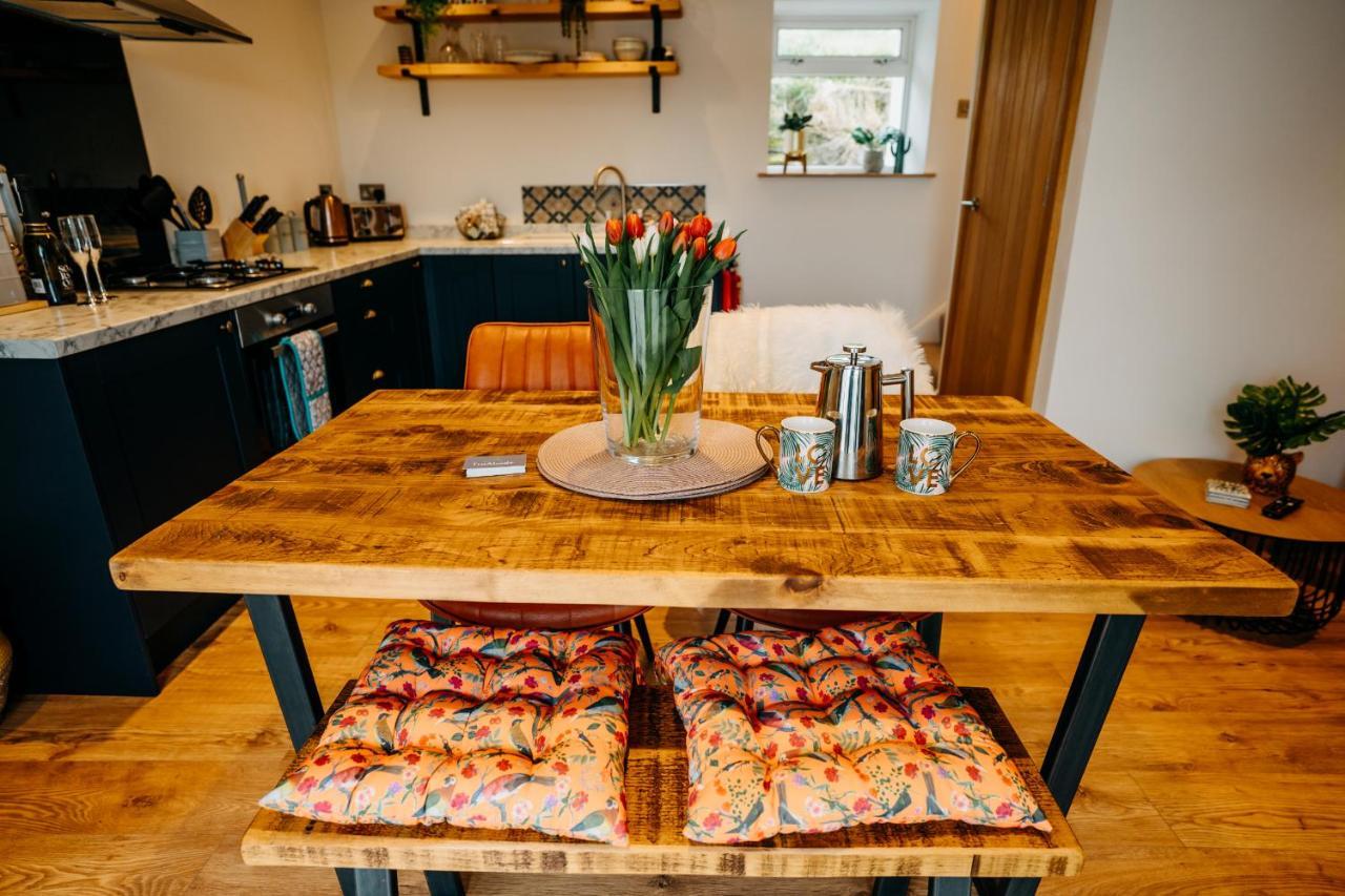 The Little Cottage By Truabode Holiday Lets & Short Lets Newquay - Parking, Wifi & Pet Friendly Brauneberg Exterior foto